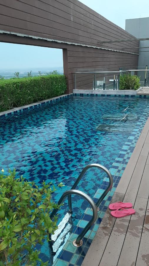 Woodsbury Suites Ikea House Butterworth Penang Εξωτερικό φωτογραφία
